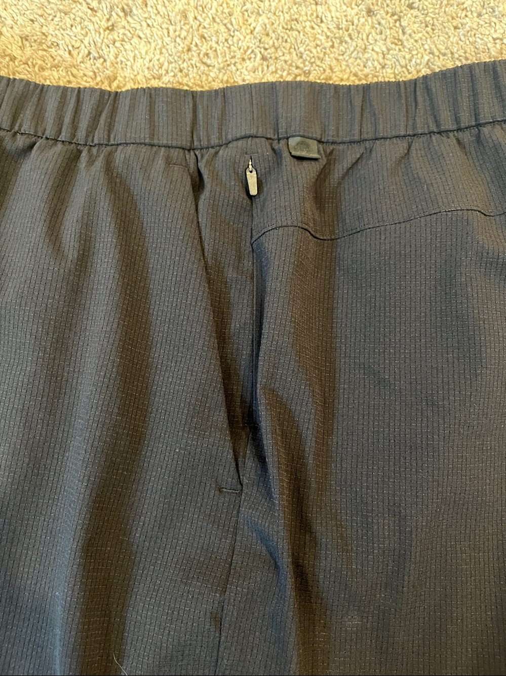 Lululemon Black XL Men's Shorts - Picture 7 of 9